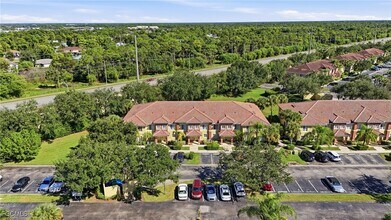 9409 Ivy Brook Run in Ft. Myers, FL - Building Photo - Building Photo
