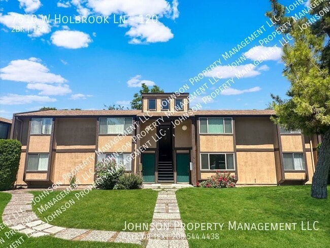 property at 7510 W Holbrook Ln