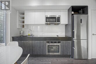 68 Shuter St in Toronto, ON - Building Photo - Building Photo