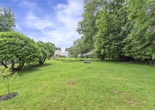 9117 Wil Verne Dr in Windham, OH - Building Photo - Building Photo