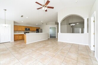4640 Sandhurst St in Kissimmee, FL - Building Photo - Building Photo