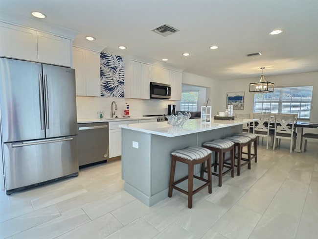 property at 567 Venice Ln