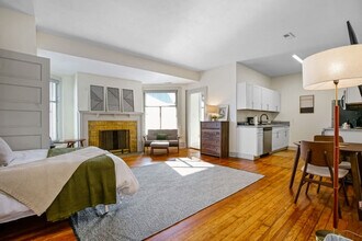 1848 E 89th St, Unit SI ID1496043P in Cleveland, OH - Foto de edificio - Building Photo