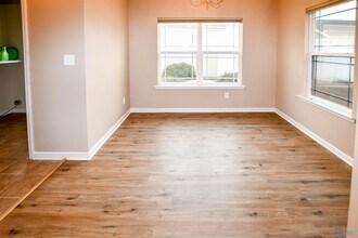 324 Falling Water Ln SW in Madison, AL - Building Photo - Building Photo