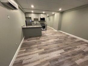 64 Shirley Ave, Unit #103 in Revere, MA - Foto de edificio - Building Photo