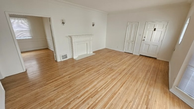 224 S Tower Dr in Beverly Hills, CA - Building Photo - Building Photo