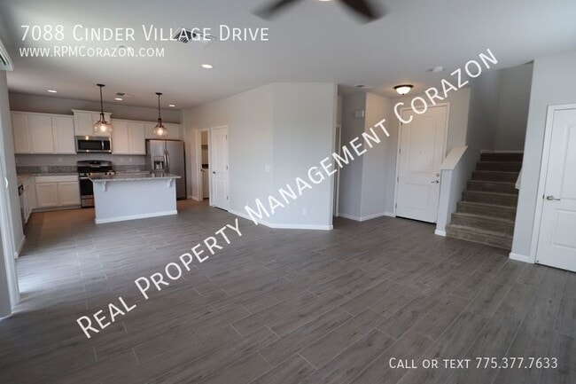 7088 Cinder Village Dr in Sparks, NV - Building Photo - Building Photo