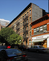 529-537 E 81st St Apartamentos