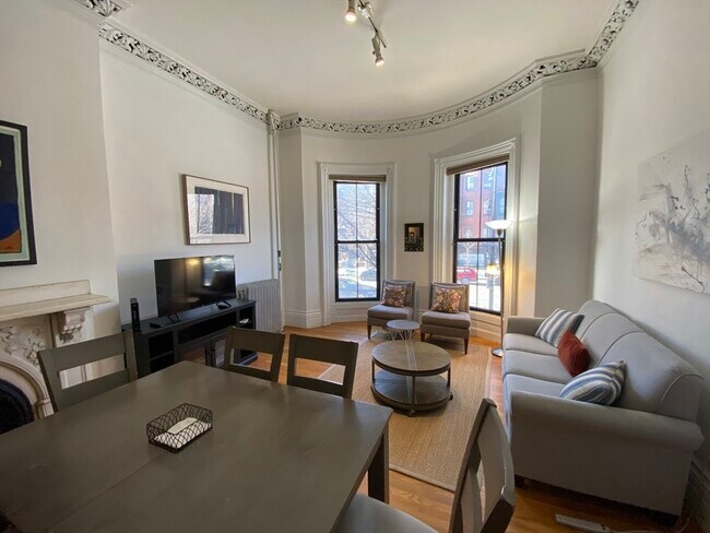 670 Tremont St, Unit 3 in Boston, MA - Building Photo - Building Photo