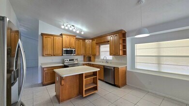 2341 Palm Creek Ave in Orlando, FL - Building Photo - Building Photo