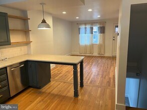 1231 W 37th St in Baltimore, MD - Building Photo - Building Photo