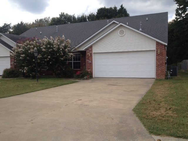 property at 1917-1917 Lovers Ln
