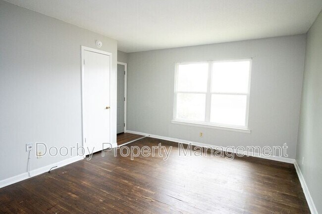 294-296 Mcafee Rd in Rossville, GA - Building Photo - Building Photo