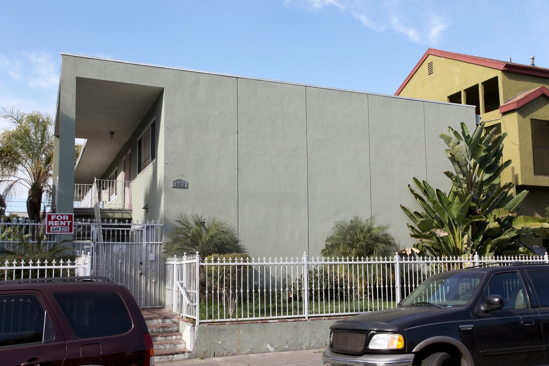 1059 Martin Luther King Jr Ave in Long Beach, CA - Building Photo