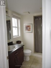 714-714 Neighbourhood Cir in Mississauga, ON - Building Photo - Building Photo