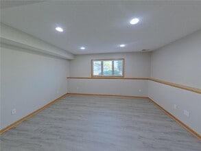 2094 French Trace Ave in Shakopee, MN - Building Photo - Building Photo