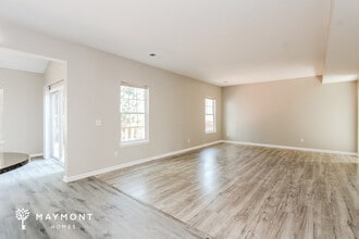 327 Cumbre Ct in Lexington, SC - Building Photo - Building Photo