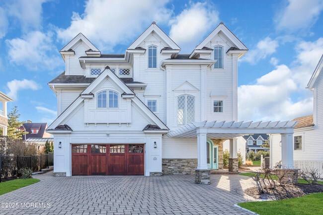 814 1st Ave in Sea Girt, NJ - Building Photo - Building Photo