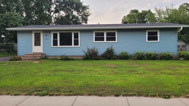 property at 2212 Bartlett Ave