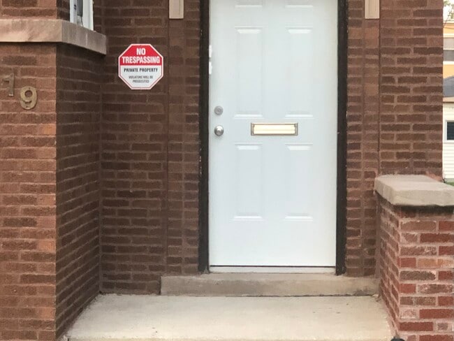 1619 N Merrimac Ave, Unit 1