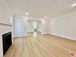 1221 West Blvd in Los Angeles, CA - Building Photo - Building Photo