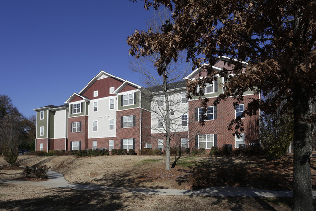 Brookside Gardens Apartments in Greenville, SC - Building Photo - Building Photo