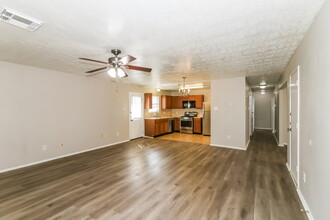 1415 Grand Prince Ln in Houston, TX - Building Photo - Building Photo
