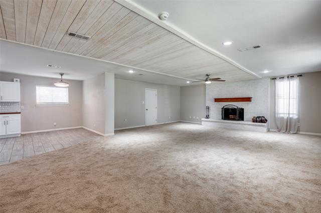 3641 Larry St in Haltom City, TX - Building Photo - Building Photo