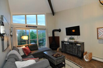 2449 Ryan Gulch Rd in Silverthorne, CO - Building Photo - Building Photo