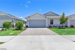 17639 Wild Iris Ln in Punta Gorda, FL - Building Photo