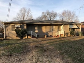 406 Wind Ave NW in Huntsville, AL - Building Photo