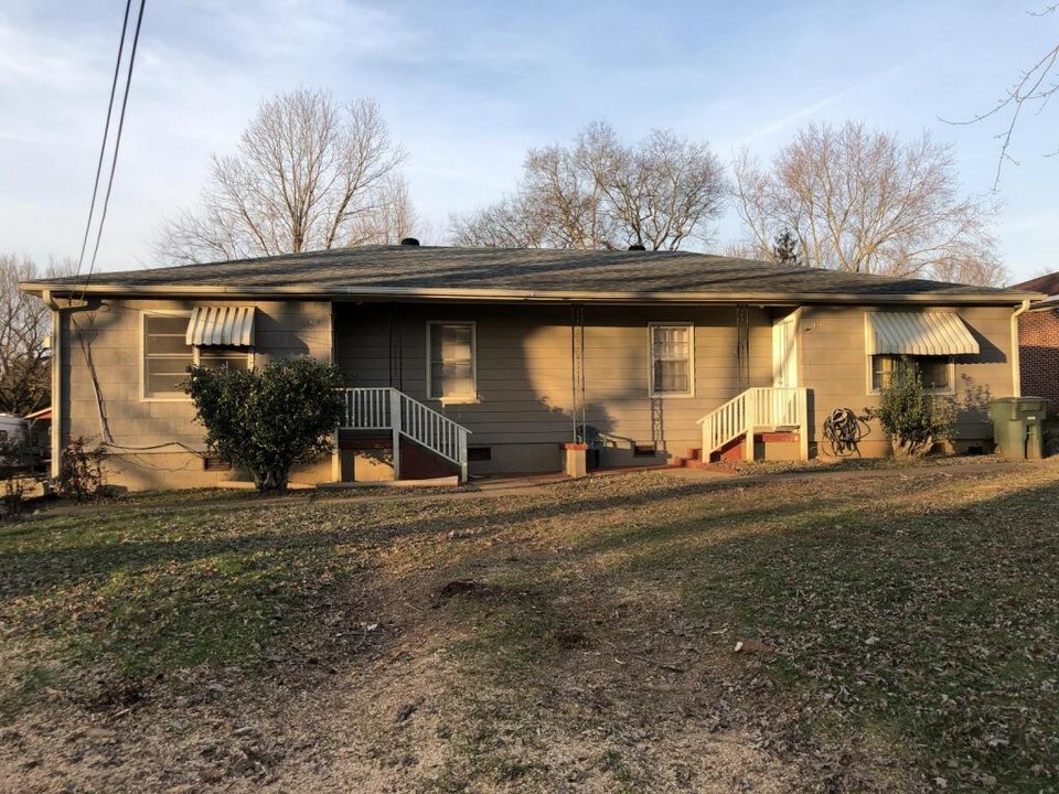 406 Wind Ave NW in Huntsville, AL - Building Photo
