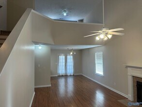 109 Clover Ridge Dr in Madison, AL - Building Photo - Building Photo