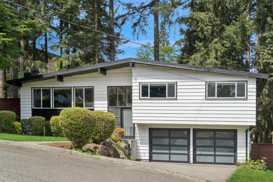 1140 N 146th Pl in Shoreline, WA - Building Photo