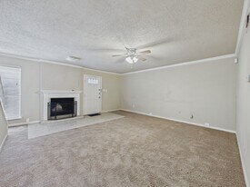 14211 Briarsage Ct in Houston, TX - Building Photo