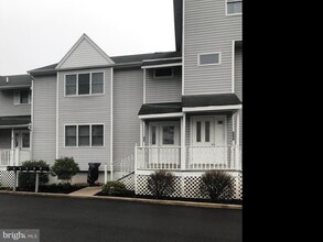 480 E Main St-Unit -5 in Collegeville, PA - Building Photo - Building Photo