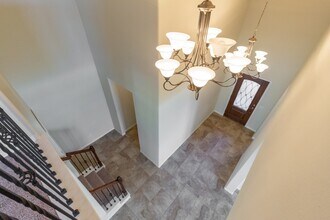 10 Log House Ct in Tomball, TX - Building Photo - Building Photo