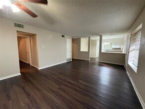 828 Misty Glen Dr in Desoto, TX - Building Photo - Building Photo