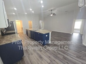 1906 Danes Ct in Lakeland, FL - Building Photo - Building Photo