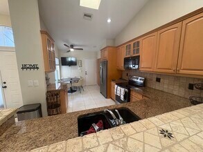 7275 Summer Tree Dr in Boynton Beach, FL - Building Photo - Building Photo