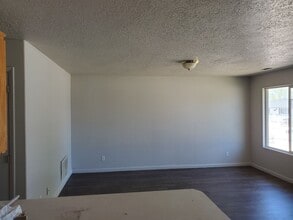 84 W Robbers Roost Rd in Cedar City, UT - Building Photo - Building Photo
