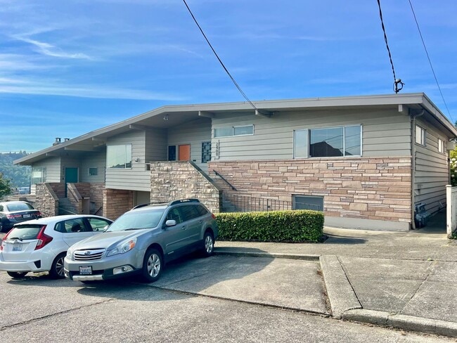 property at 2405-2411 W Crockett St