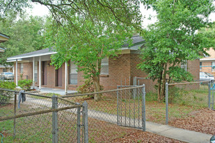 7143 Pearson Rd Apartments