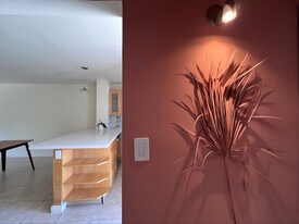 1615 West Ave, Unit 304 in Miami Beach, FL - Building Photo