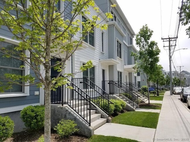 property at 72 Merrell Ave