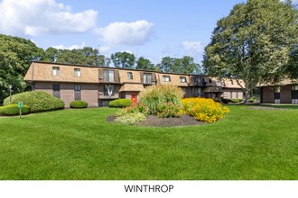 ReNew Taunton Apartment Collection in Taunton, MA - Foto de edificio - Building Photo