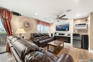 34 Cinnamon Spring in South Windsor, CT - Building Photo - Building Photo