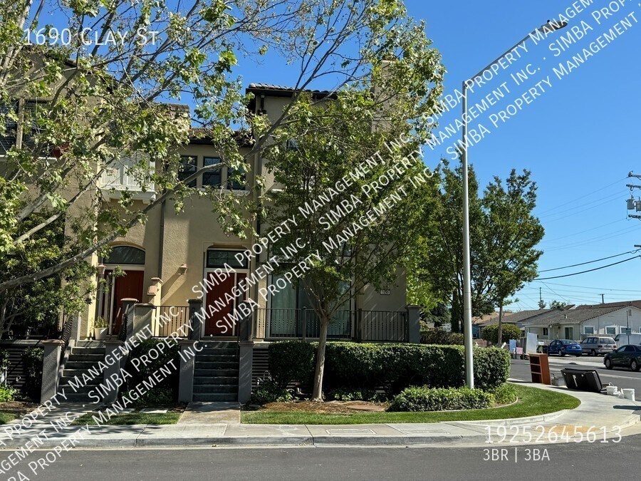 1690 Clay St in Santa Clara, CA - Building Photo