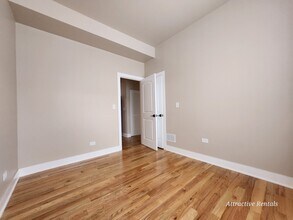 6341 S Elizabeth St in Chicago, IL - Foto de edificio - Building Photo