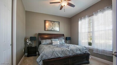 8198 Valiant Dr in Naples, FL - Building Photo - Building Photo